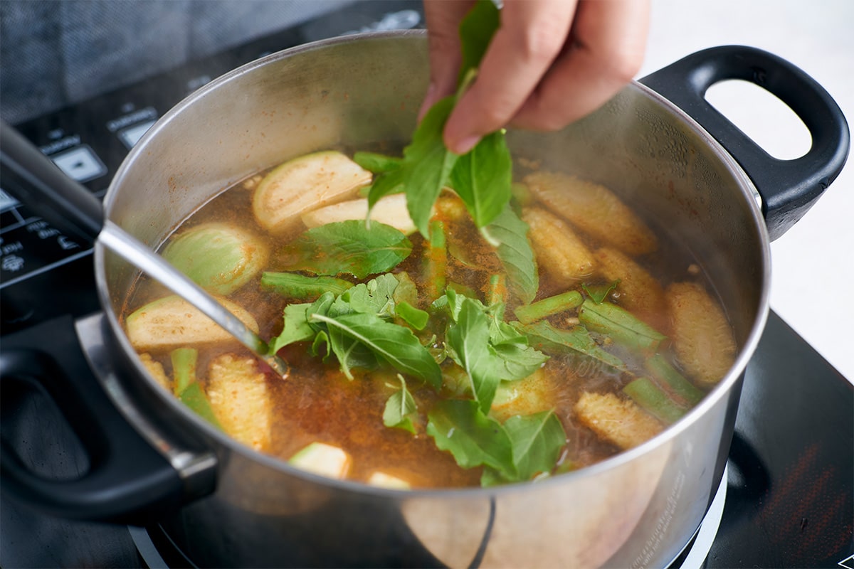 thai jungle curry